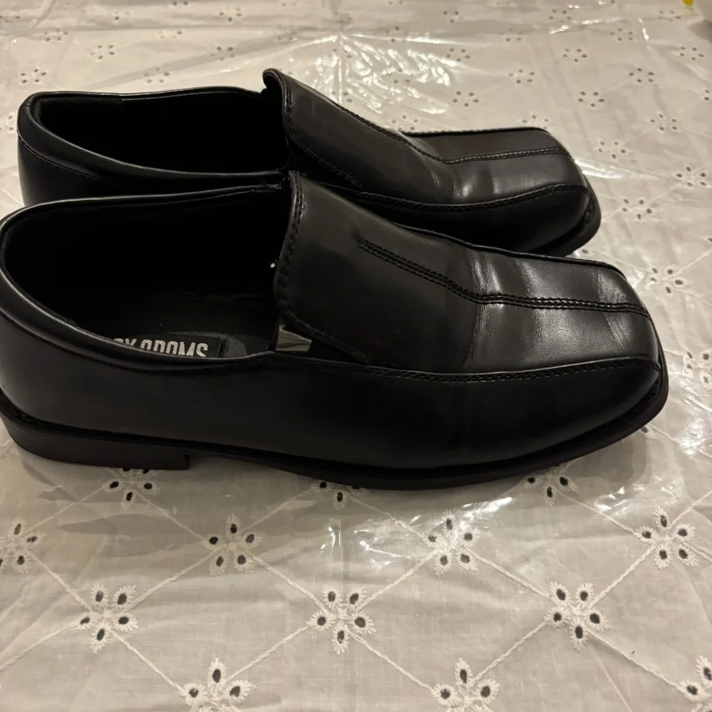 Stacy Adams Boys Classic Black Slip-On Loafers Size 5 M